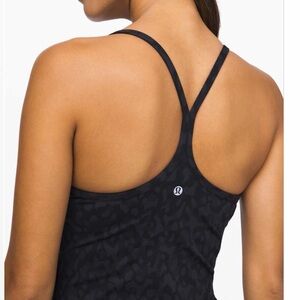 Lululemon Power Y Tank 
Formation Camo Deep Coal Multi / Size 8